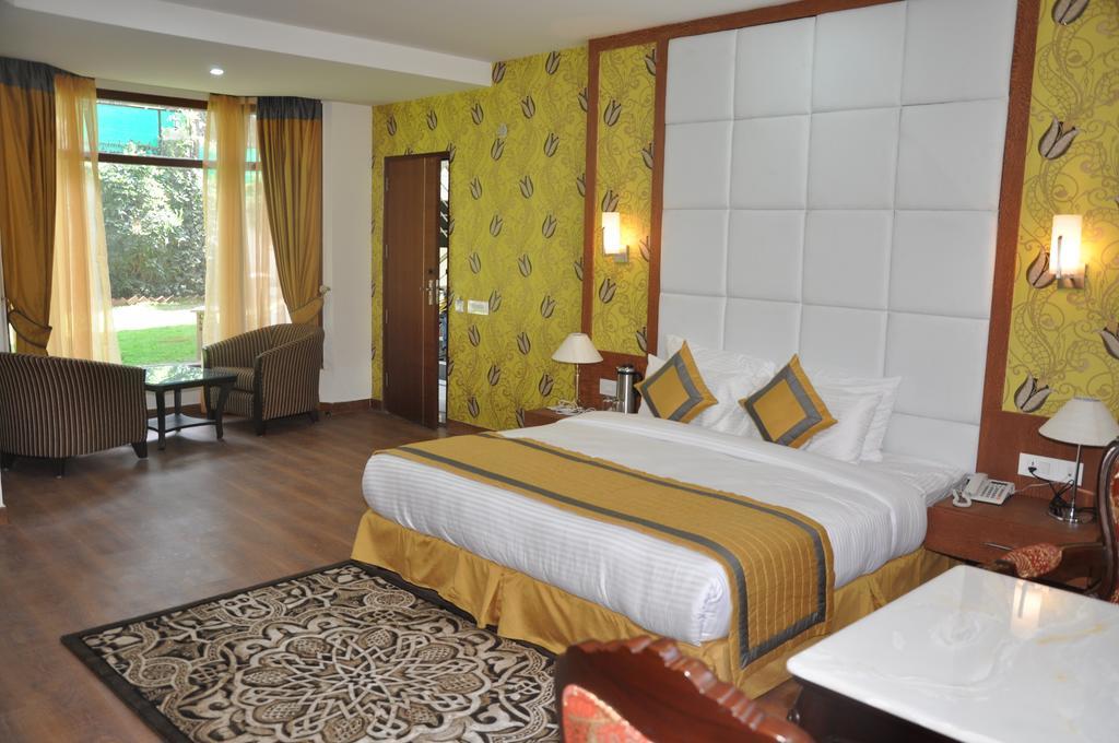 Hotel Southgate Shimla Oda fotoğraf