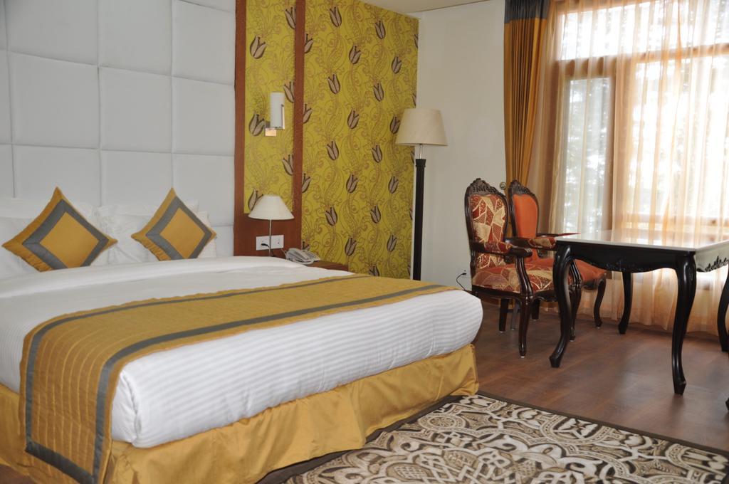 Hotel Southgate Shimla Dış mekan fotoğraf